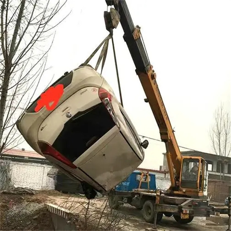 祁门县吊车吊轿车租赁指南：如何选吨位、避风险、省预算