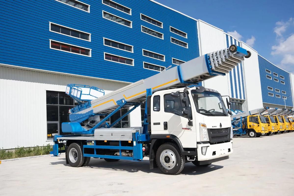 祁门县出租云梯车高空作业车 建筑垃圾搬运